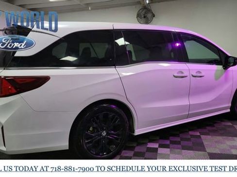 Used 2025 Honda Odyssey Sport-L image 7