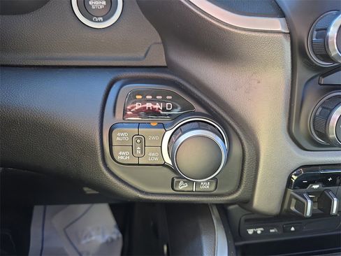 Used 2019 RAM 1500 Big Horn image 28