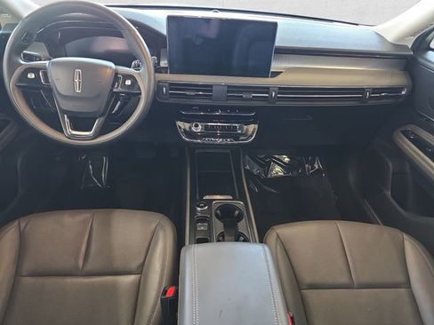 Used 2023 Lincoln Corsair AWD w/ Equipment Group 101A image 9