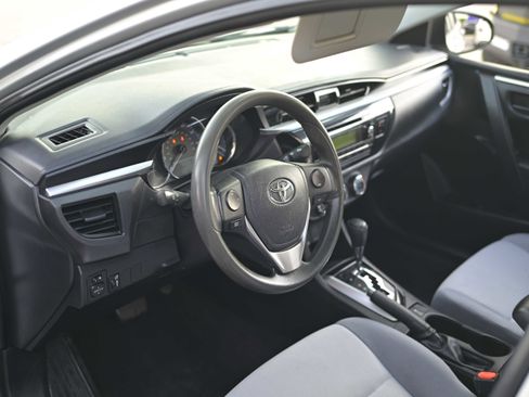 Used 2015 Toyota Corolla L w/ Protection Package image 16