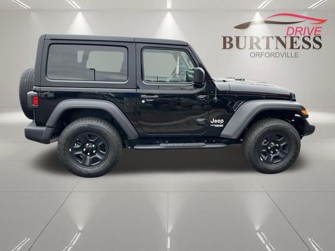 Used 2021 Jeep Wrangler Sport AWD/4WD image 7