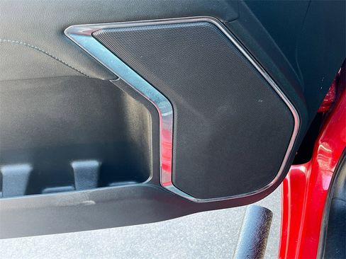 Used 2025 Chevrolet Silverado 1500 LT image 19