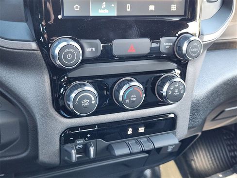 New 2026 RAM 2500 Tradesman w/ Chrome Appearance Group image 13