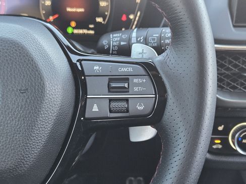 Certified 2025 Acura ADX A-Spec image 30