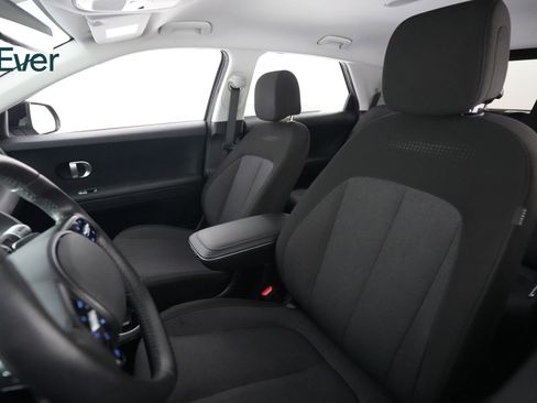 Used 2024 Hyundai Ioniq 5 SEL RWD image 4
