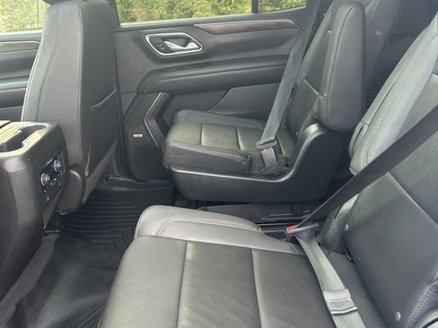 Used 2022 Chevrolet Tahoe Z71 w/ Luxury Package image 21