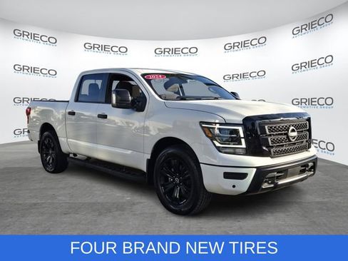 Used 2024 Nissan Titan SV w/ SV Convenience Package AWD/4WD image 1