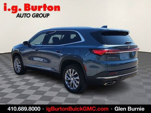 Certified 2025 Buick Enclave Preferred w/ Power Package FWD image 4
