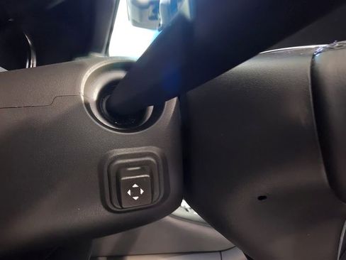 Used 2019 Cadillac Escalade Platinum AWD/4WD image 30