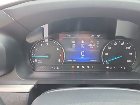 Used 2022 Ford Explorer XLT AWD/4WD image 19