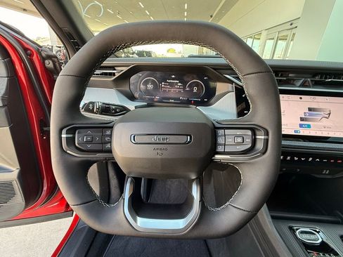 New 2026 Jeep Cherokee Laredo image 26