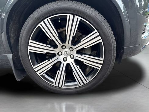 Used 2022 Volvo XC90 T6 Inscription w/ Climate Package AWD/4WD image 2