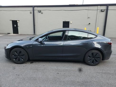 Used 2025 Tesla Model 3 Long Range RWD image 6