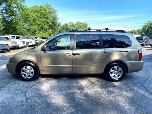 Used 2006 Kia Sedona EX image 2
