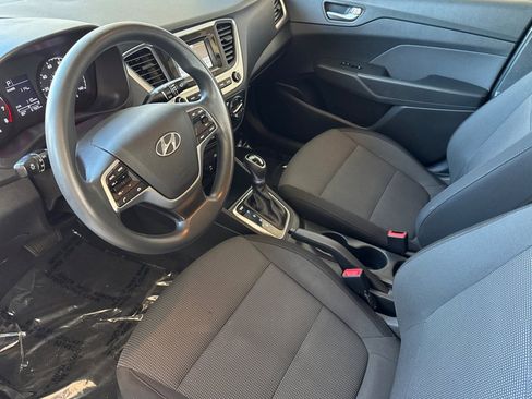 Used 2018 Hyundai Accent SE image 9