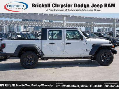 New 2026 Jeep Gladiator Sport