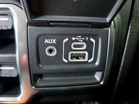New 2026 Jeep Gladiator Mojave AWD/4WD image 17