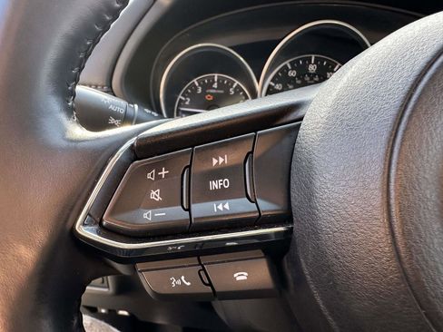 Used 2021 MAZDA CX-5 Touring image 28