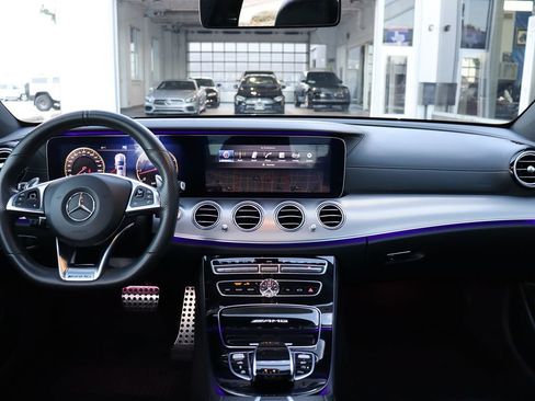 Used 2018 Mercedes-Benz E 63 AMG S image 17