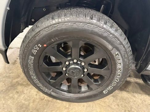 Certified 2026 RAM 2500 Big Horn AWD/4WD image 38