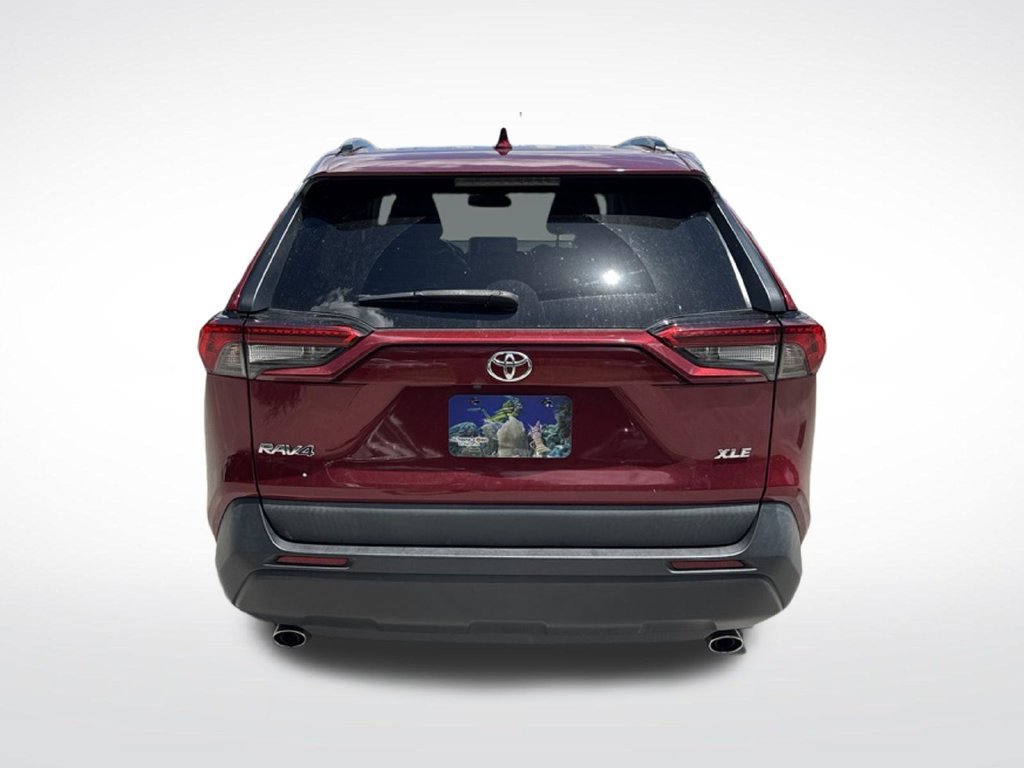 Used 2023 Toyota RAV4 XLE Premium FWD image 7