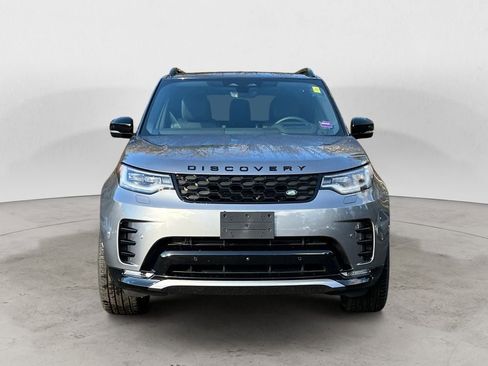 New 2025 Land Rover Discovery Dynamic SE image 8
