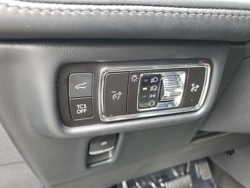 Certified 2023 Lincoln Nautilus Reserve AWD/4WD image 11