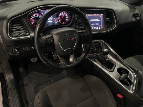 Used 2019 Dodge Challenger R/T w/ Stars & Stripes Edition RWD image 13
