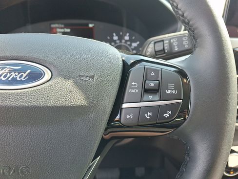Used 2022 Ford Escape SEL AWD/4WD image 23