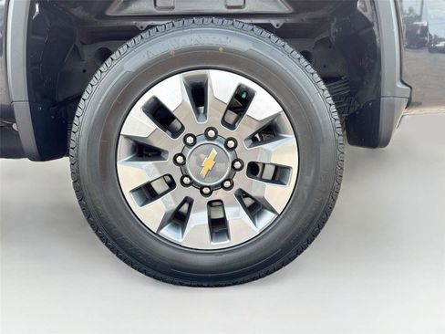 Used 2024 Chevrolet Silverado 2500 Custom w/ Custom Value Package AWD/4WD image 25