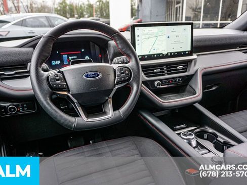 Used 2025 Ford Explorer ST-Line AWD/4WD image 31
