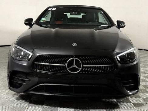 Used 2022 Mercedes-Benz E 450 4MATIC Cabriolet image 11