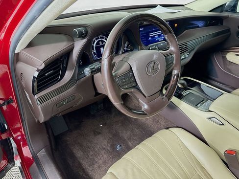 Used 2018 Lexus LS 500 AWD w/ Luxury Package image 9