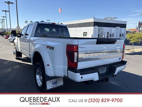 Used 2020 Ford F450 Platinum w/ FX4 Off-Road Package image 4