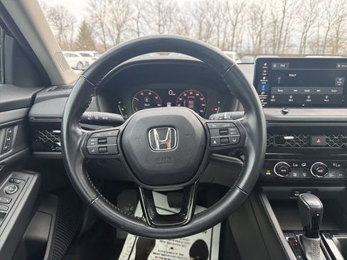 Used 2023 Honda Accord EX-L image 13