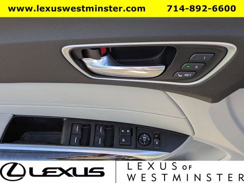 Used 2018 Acura TLX w/ Technology Package image 18