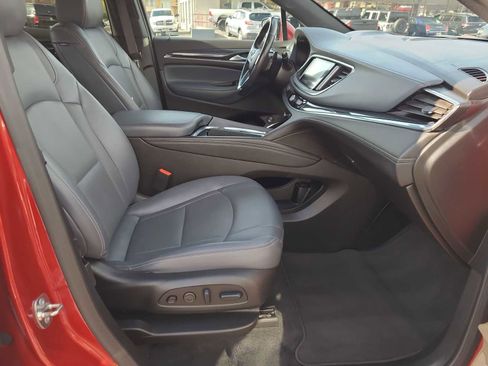 Used 2024 Buick Enclave Premium image 22