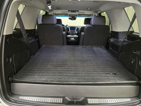 Used 2019 GMC Yukon SLT w/ Graphite Performance Edition AWD/4WD image 36