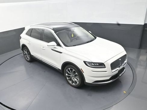 Used 2022 Lincoln Nautilus Reserve w/ Equipment Group 201A AWD/4WD image 23