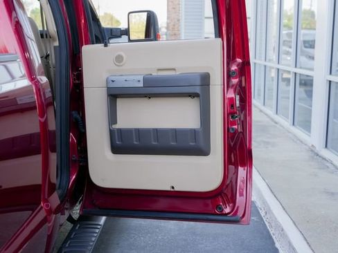 Used 2016 Ford F350 Lariat w/ Lariat Ultimate Package image 35