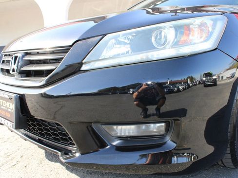Used 2015 Honda Accord Sport image 4