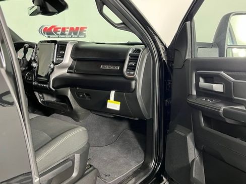 Used 2026 RAM 2500 Big Horn AWD/4WD image 30