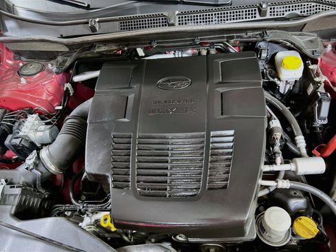 Used 2023 Subaru Forester Touring AWD/4WD image 31