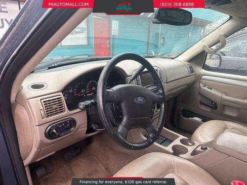 Used 2003 Ford Explorer Sport XLT image 9