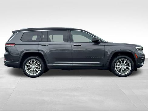 Used 2021 Jeep Grand Cherokee L Summit w/ Luxury Tech Group V AWD/4WD image 8