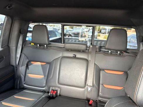 Used 2024 GMC Sierra 1500 Elevation w/ Elevation Premium Package AWD/4WD image 12