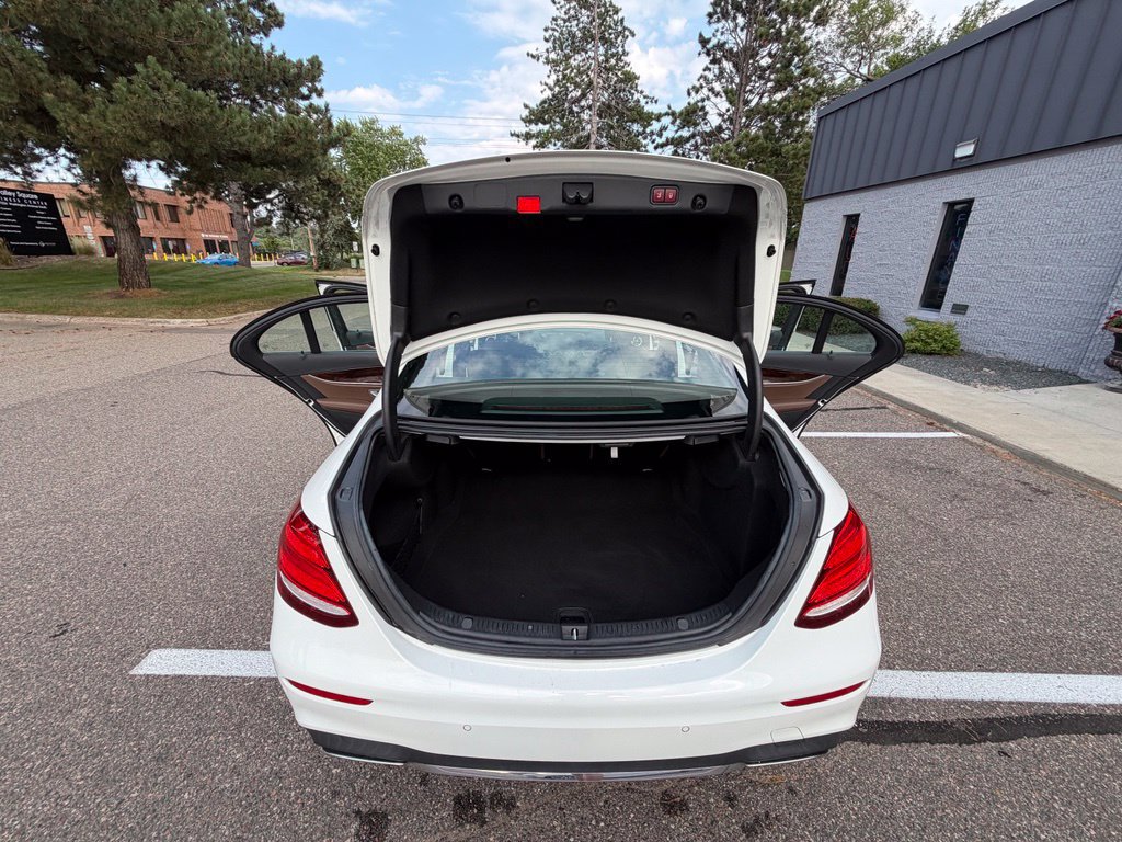 Used 2017 Mercedes-Benz E 300 4MATIC image 49