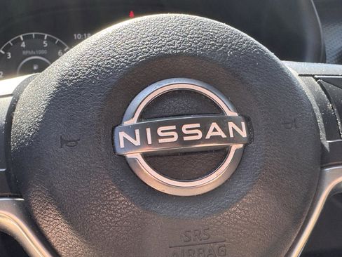Used 2023 Nissan Kicks SV FWD image 12