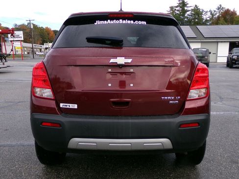 Used 2016 Chevrolet Trax LT w/ LT Convenience Package image 4