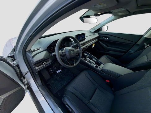 New 2026 Honda Accord SE image 9